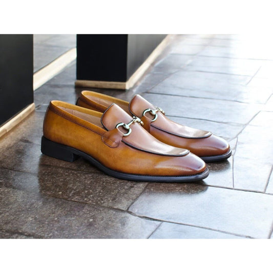 Carrucci Cognac Burnished Calfskin Horsebit Loafer Dress Shoe - KS509-28