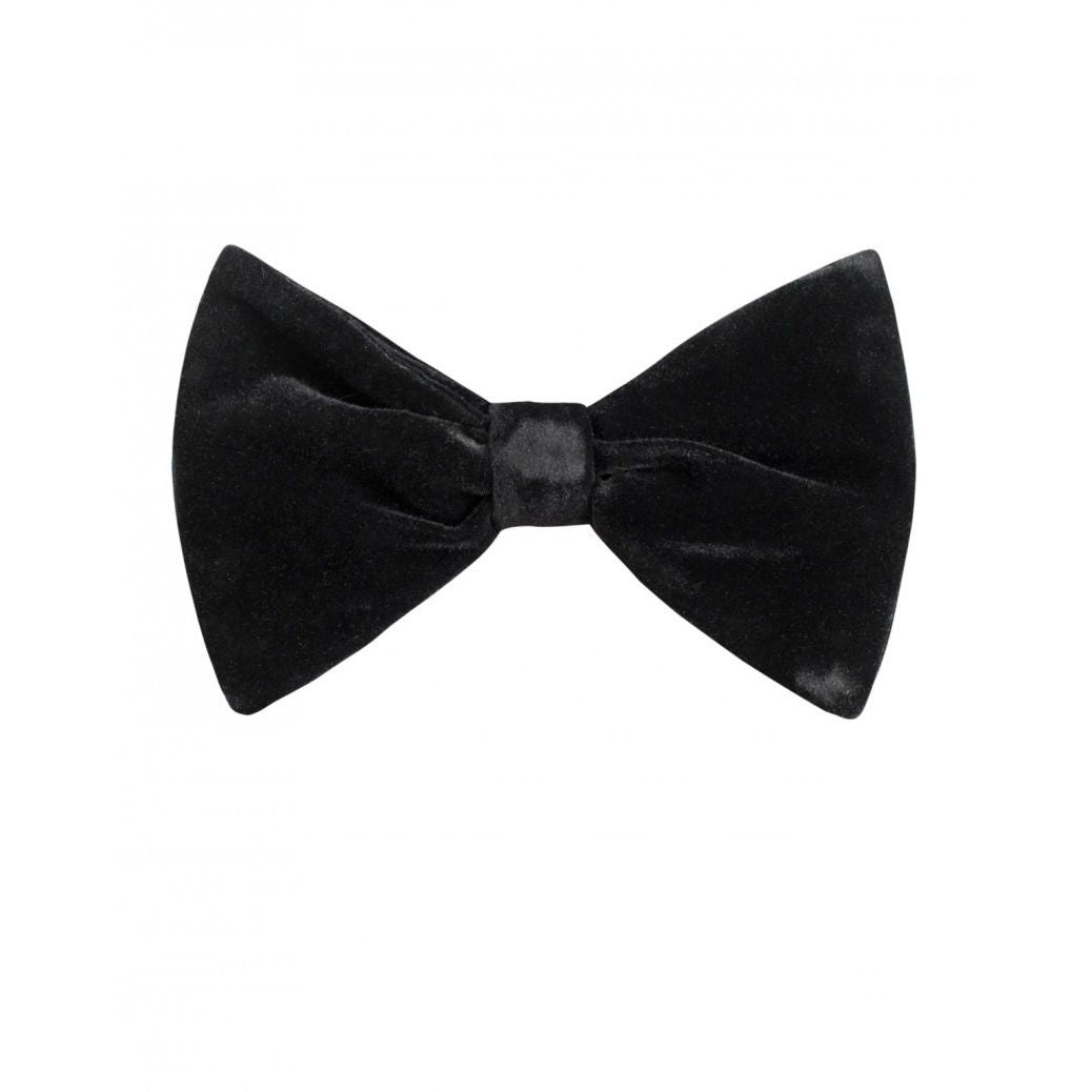 B-Que Velvet Butterfly Bowtie BTV2000