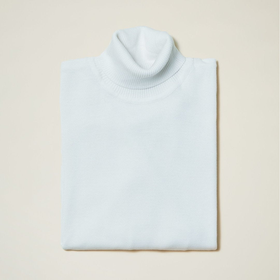 Inserch White Turtleneck Sweater - SYM